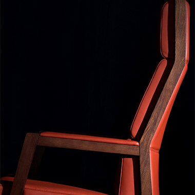 Detail-Monarch-1