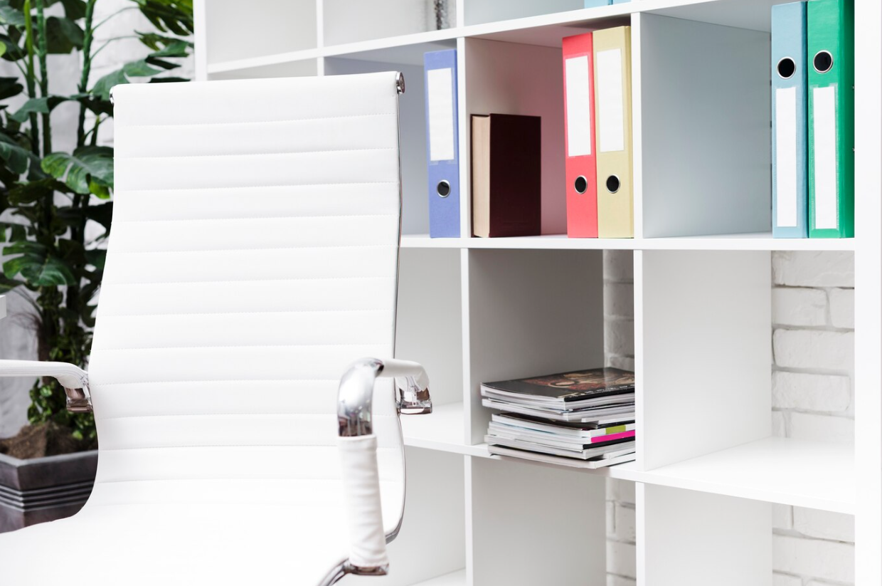 close-up-modern-office-chair-built-in-office-cabinets