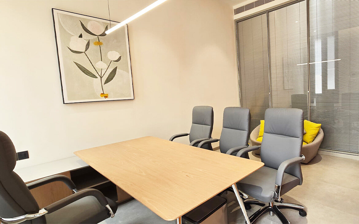 Congo-Rinza-innovation-office-1.jpg