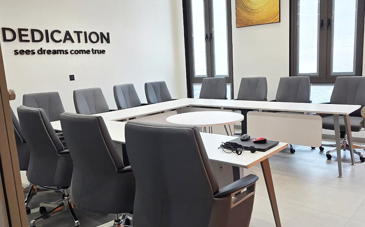 Congo-Rinza-innovation-office-13.jpg