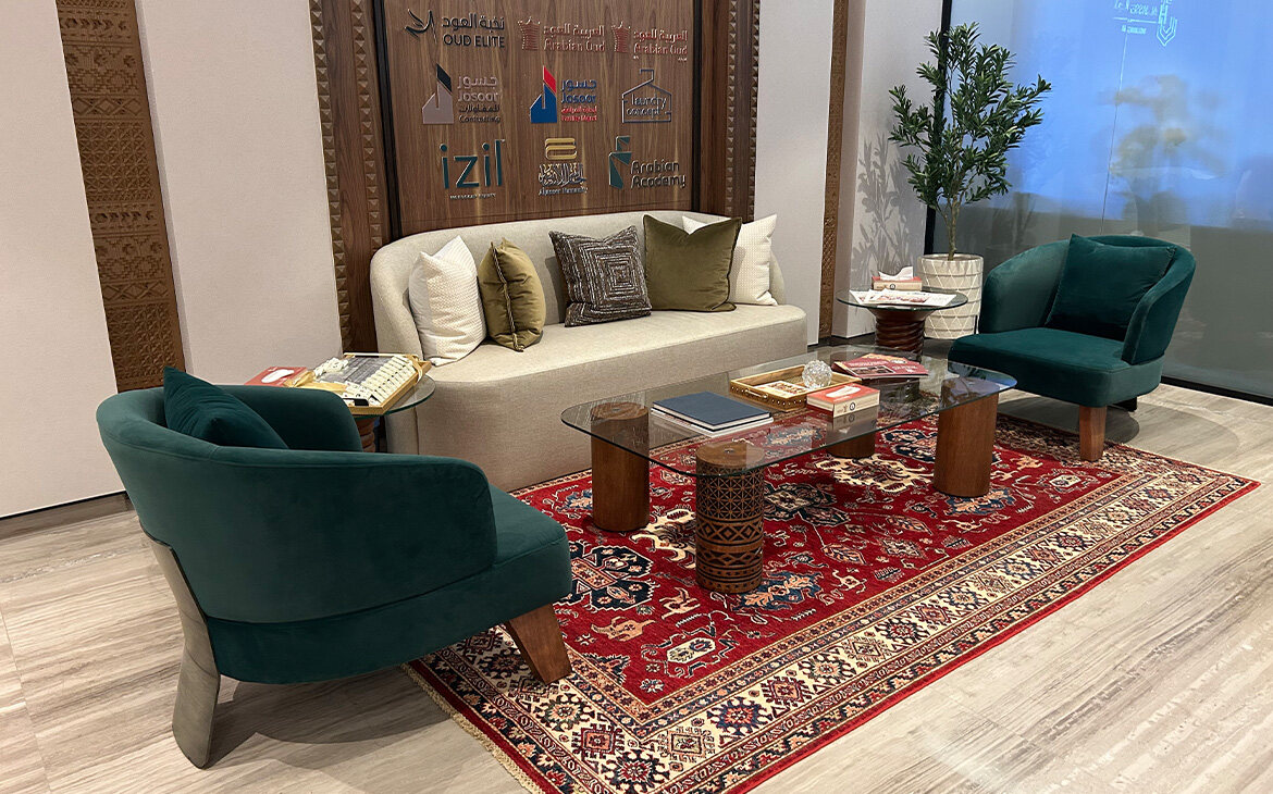 Saudi-Arabia-Arabian-Oud-20.jpg