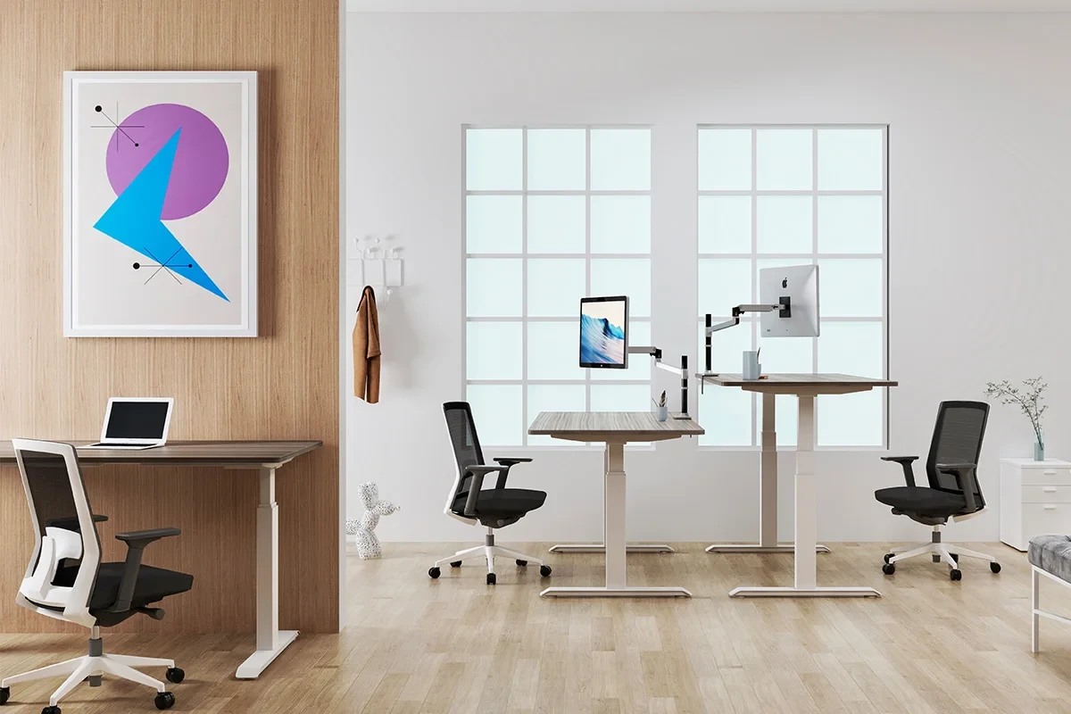 Smart Office Solutions: M&W Height-Adjustable Desk System