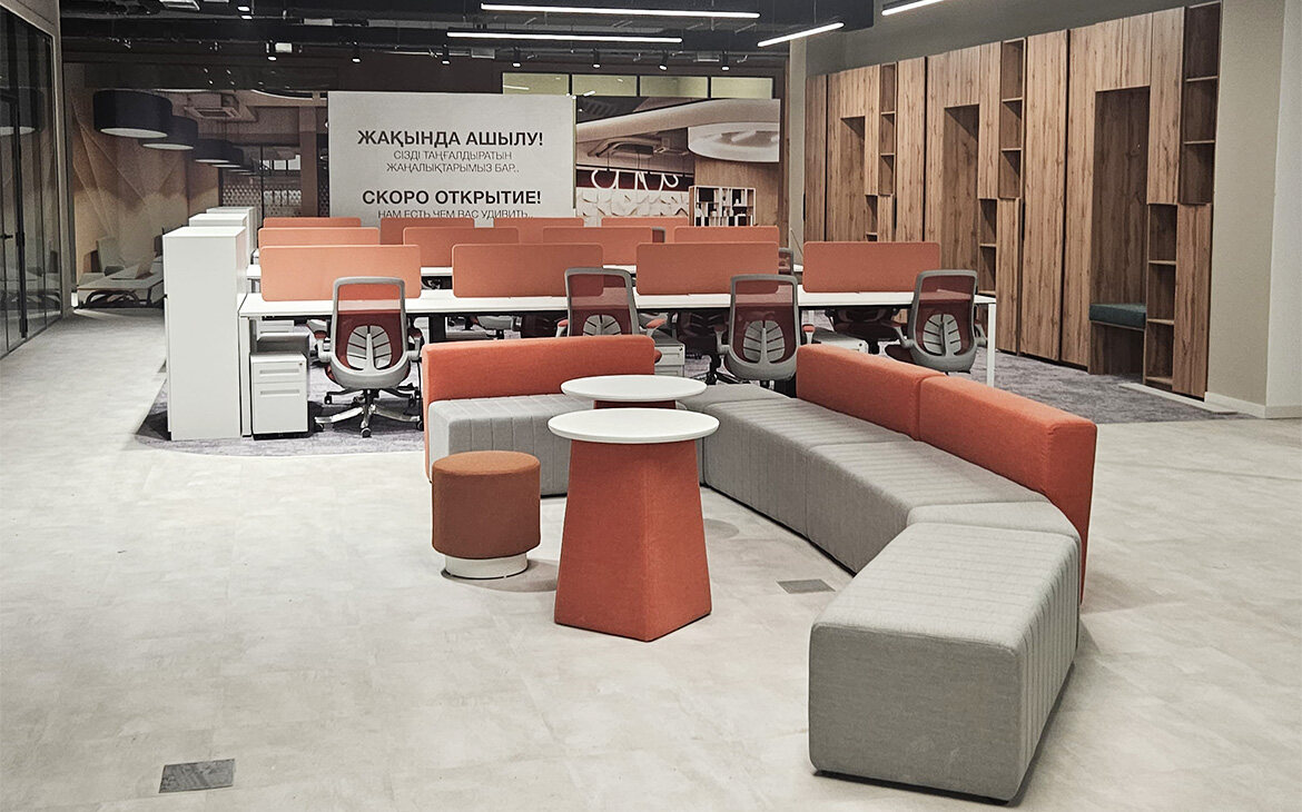 custom office furniture manufacturer