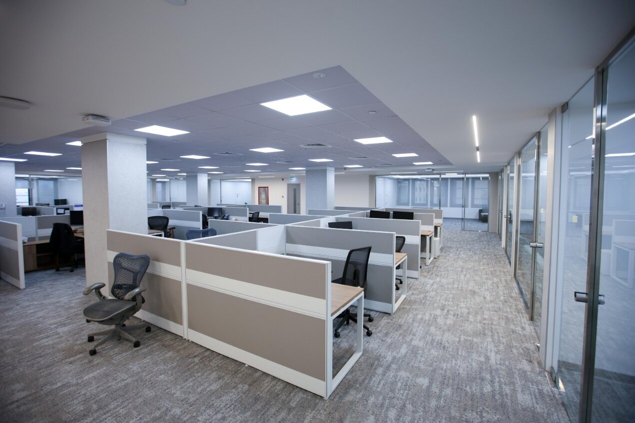 standard cubicle size