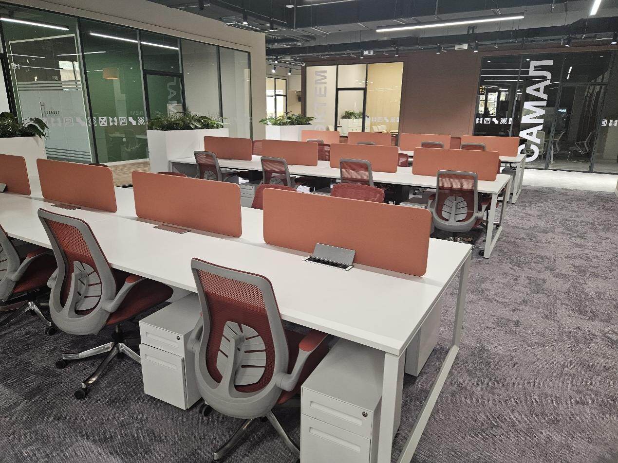 desks