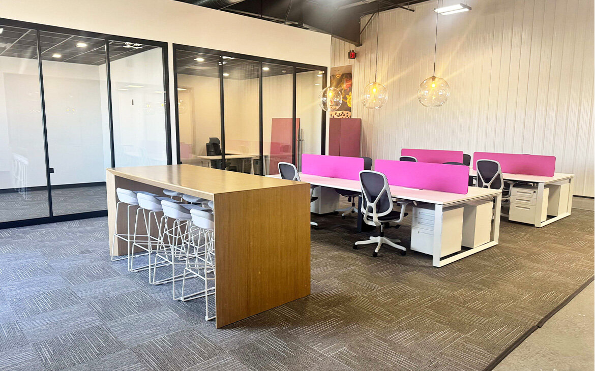 America_Office_Furniture_Showroom_Project_(1).jpg