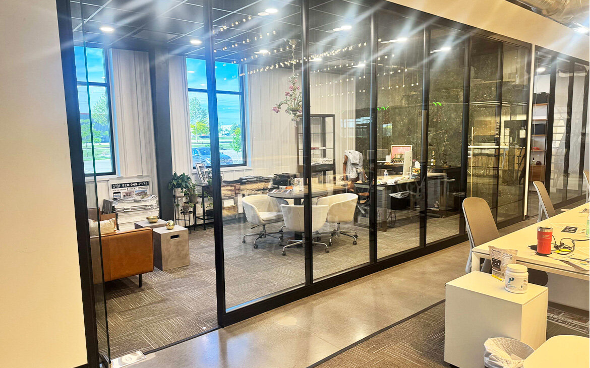 America_Office_Furniture_Showroom_Project_(12).jpg