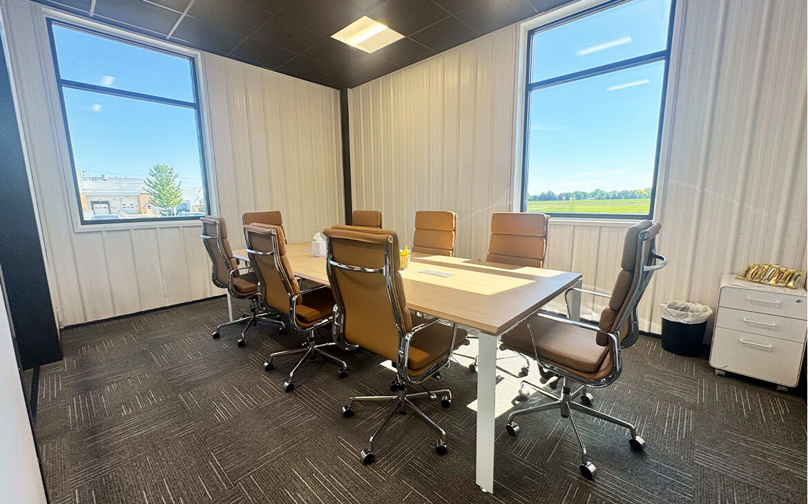 America_Office_Furniture_Showroom_Project_(6).jpg