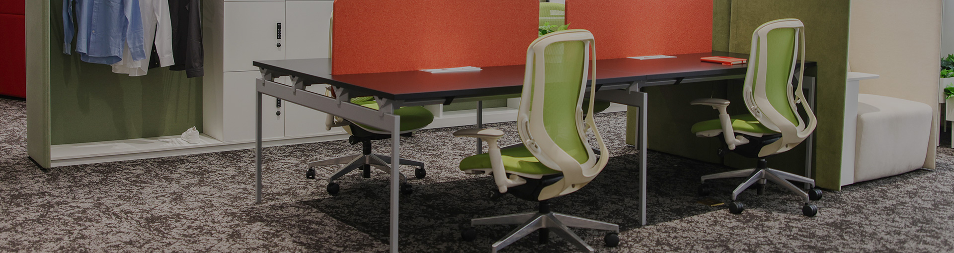  desk-table-banner