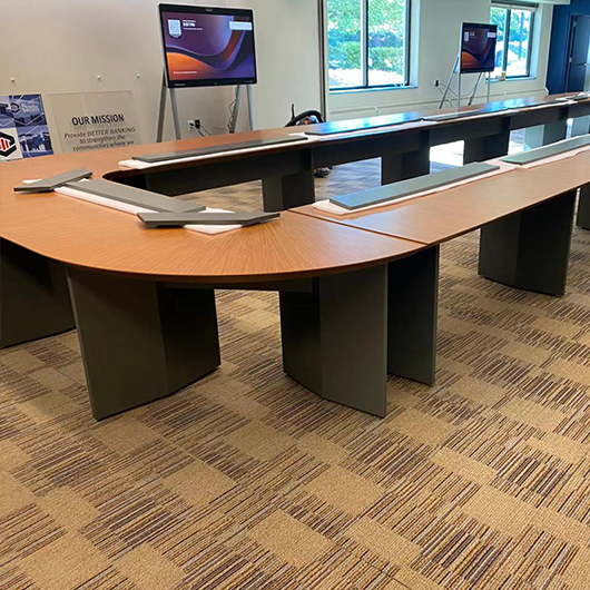 559x559